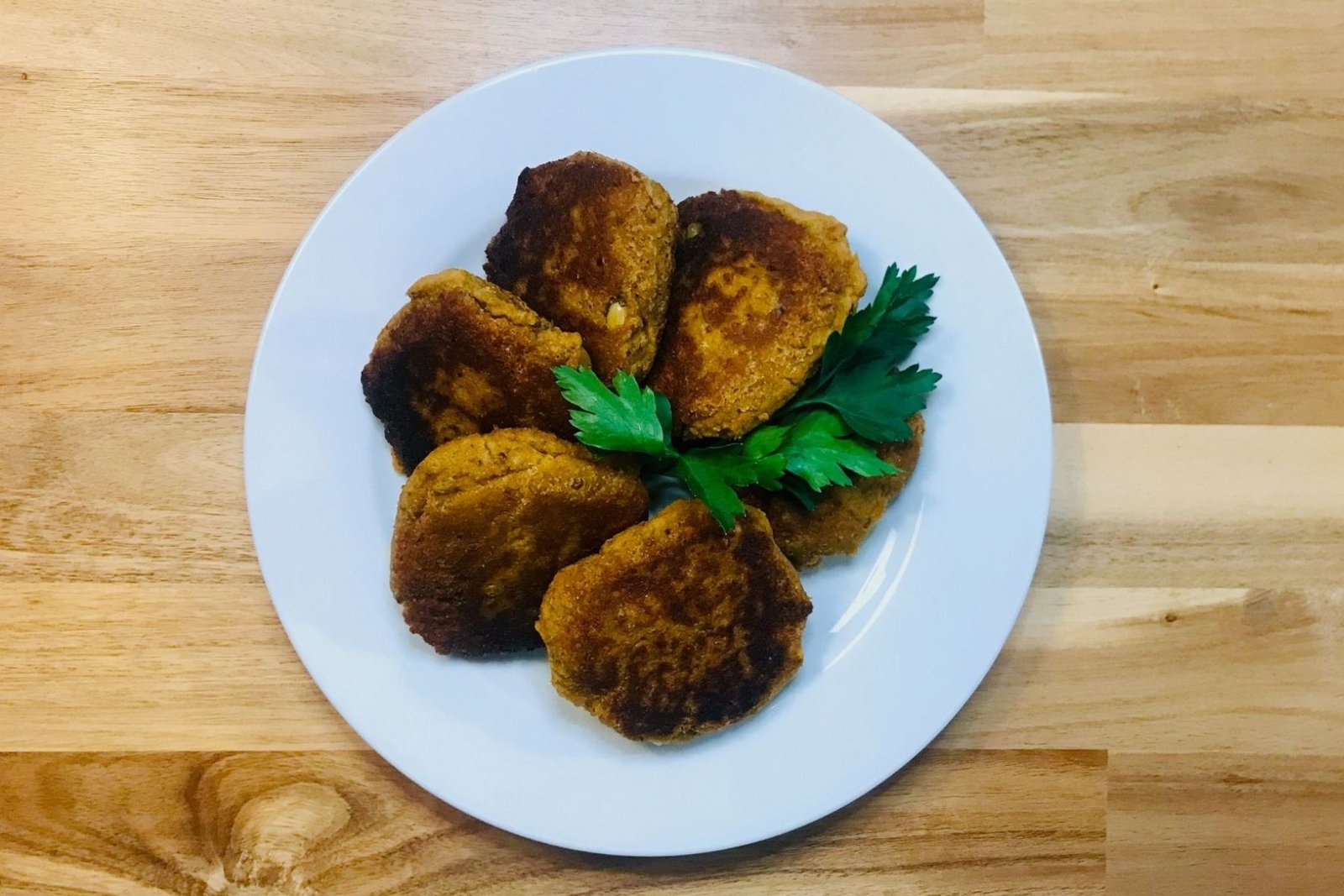 Mung bean patties, vegan and high in protein and skin-friendly