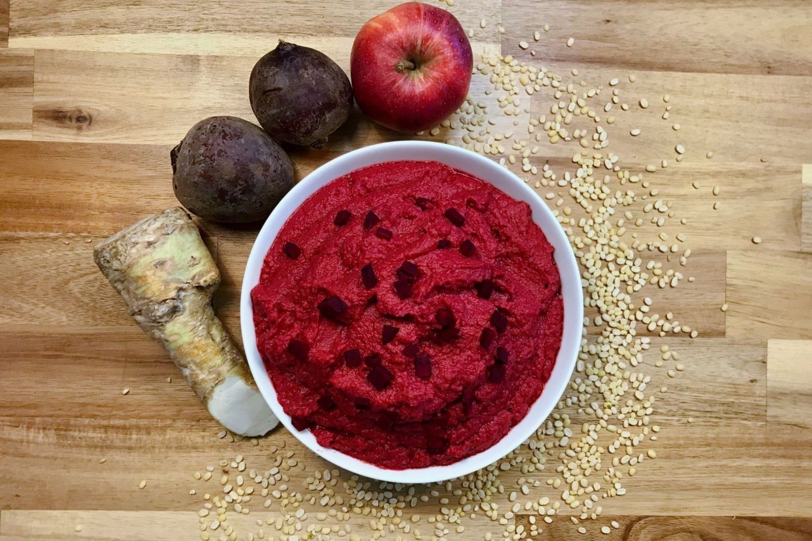 Rote-Bete-Aufstrich, vegan und reich an Antioxidantien